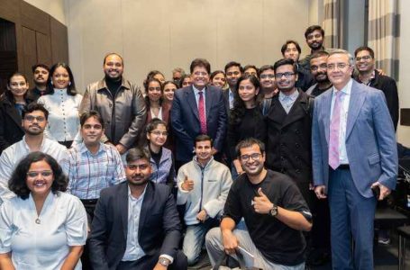 Piyush Goyal interacts with Indian researchers, students in Berlin, assures support for innovation.